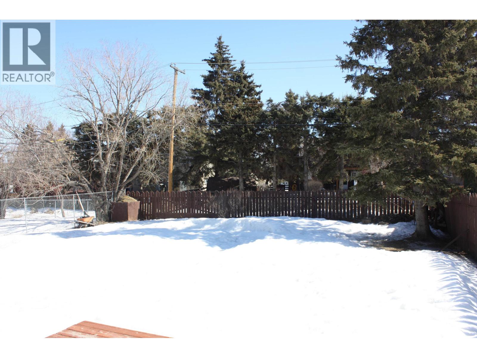 11319 93 STREET - 32