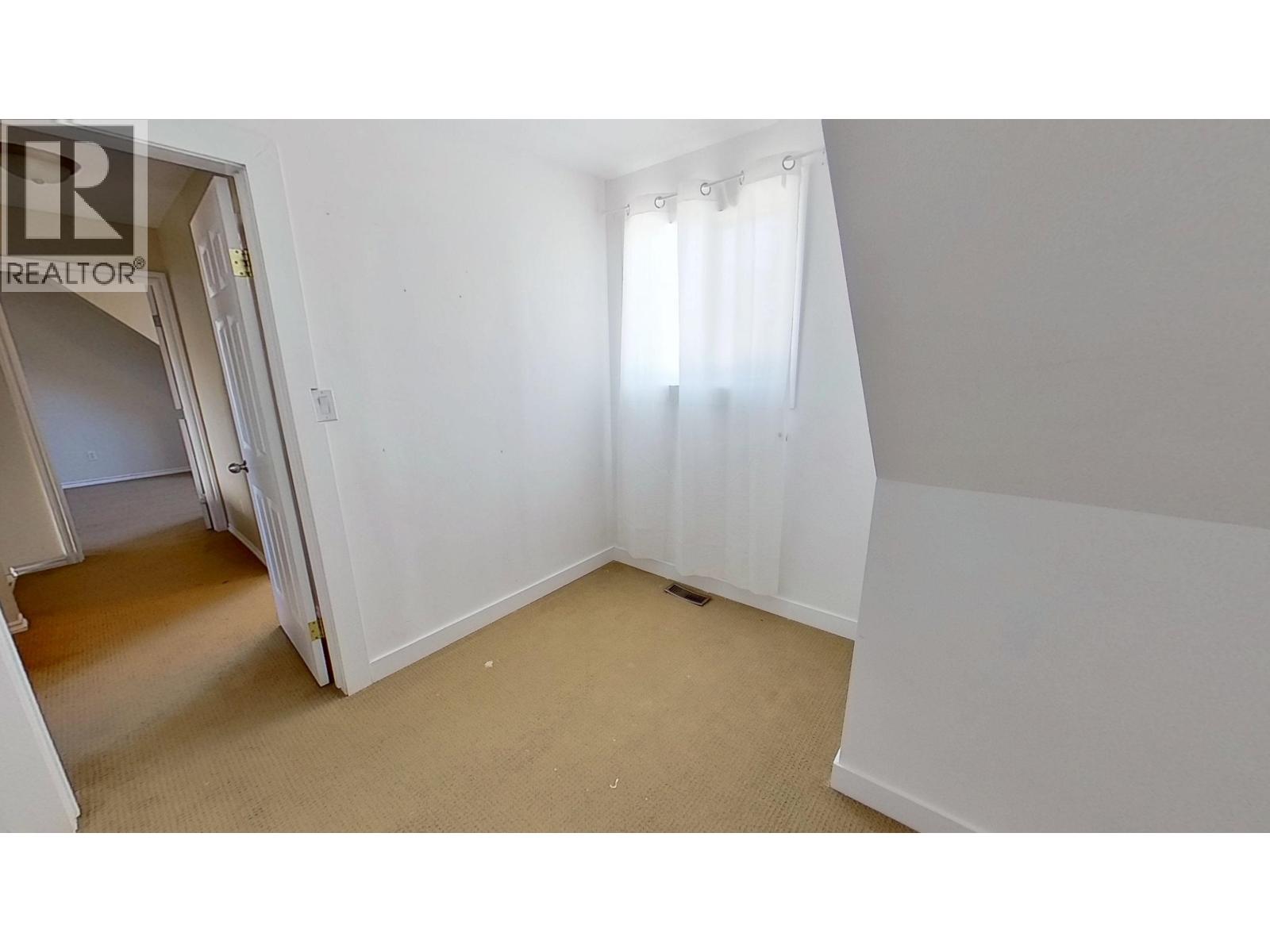 11319 93 STREET - 23