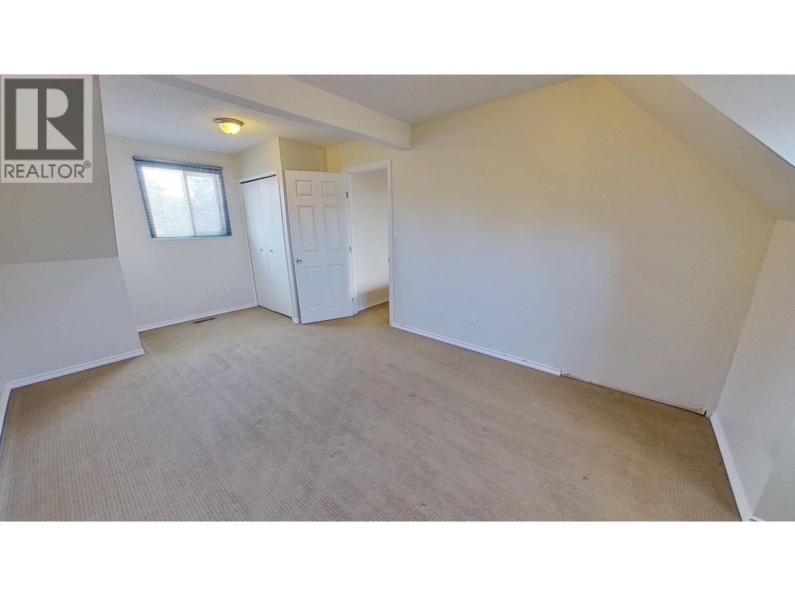 11319 93 STREET - 18