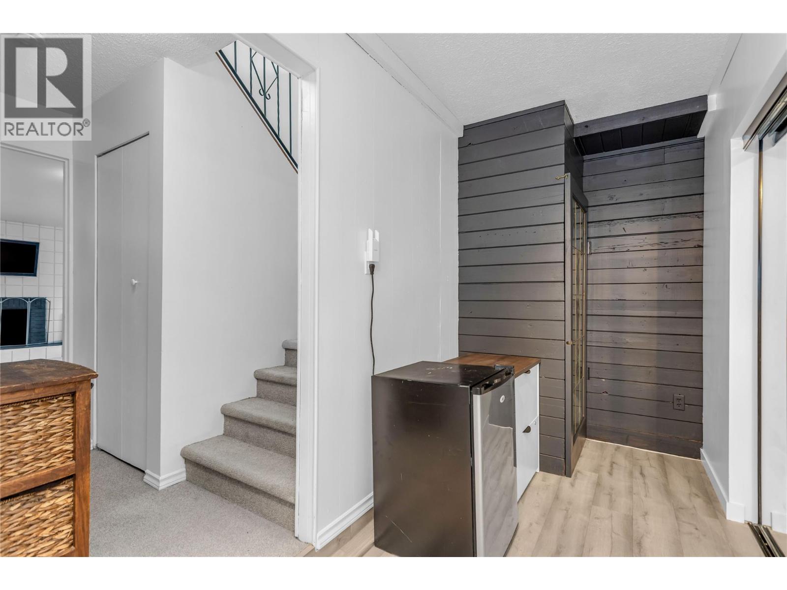 3281 McIver Road, West Kelowna