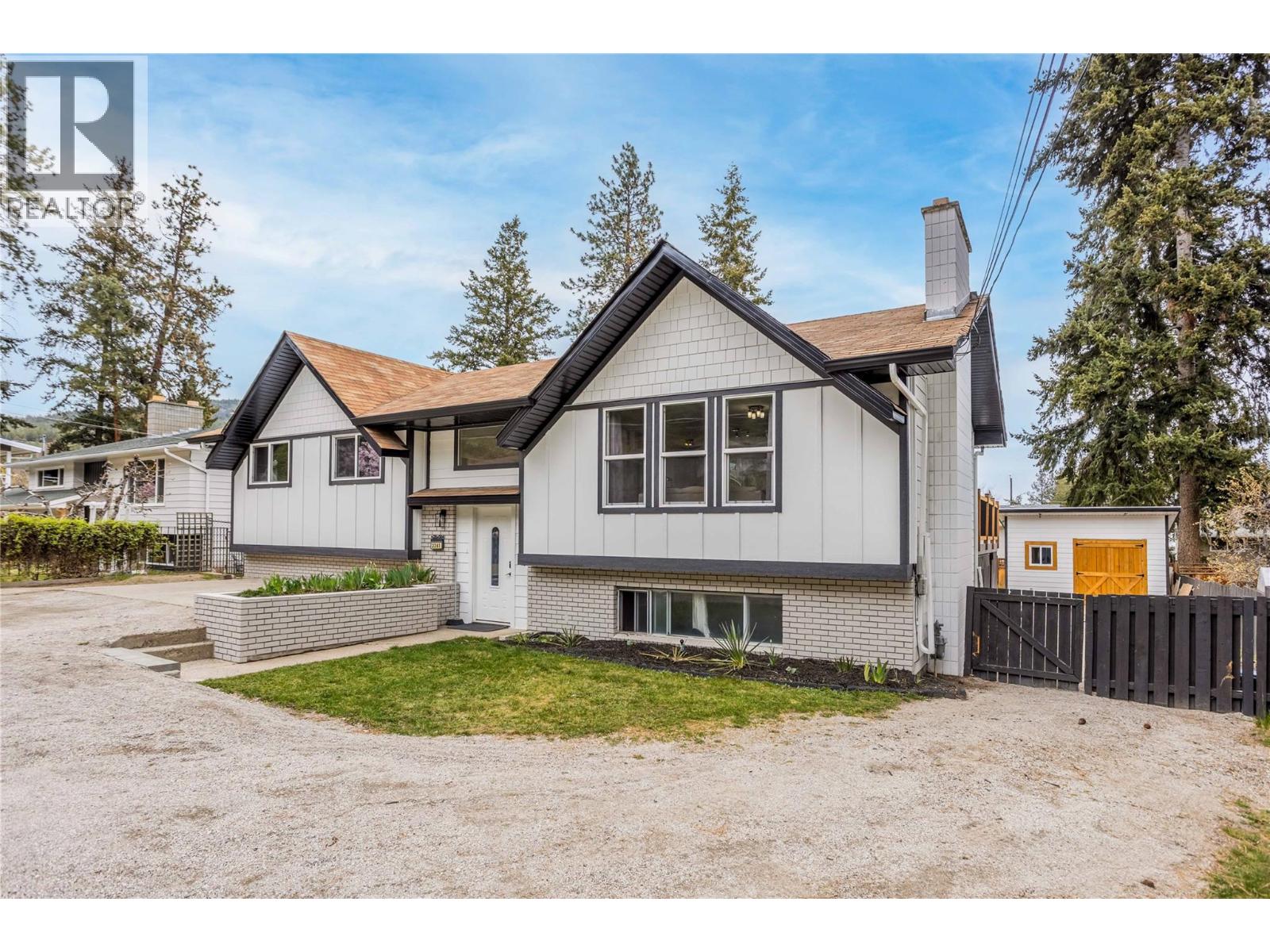 3281 McIver Road, West Kelowna