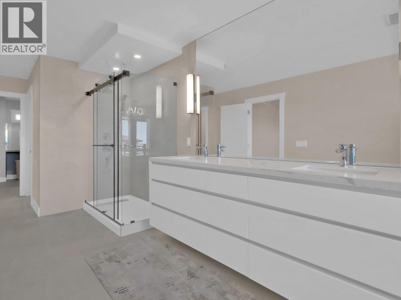 550 Barra Lane, Kelowna