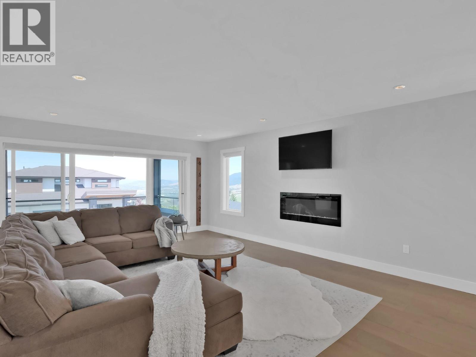 550 Barra Lane, Kelowna