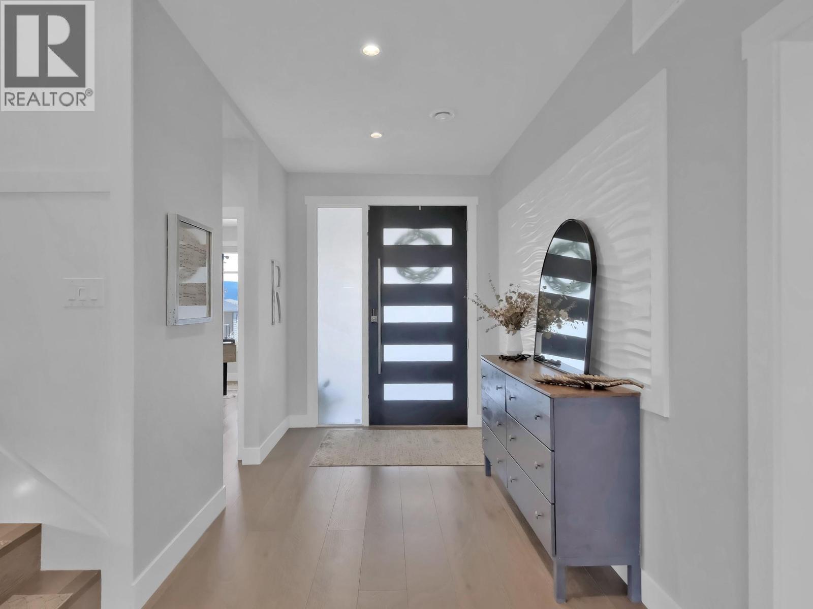 550 Barra Lane, Kelowna