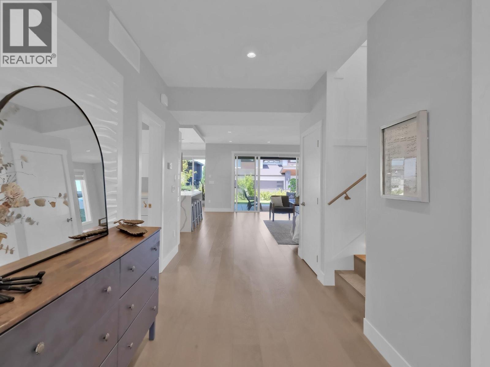 550 Barra Lane, Kelowna