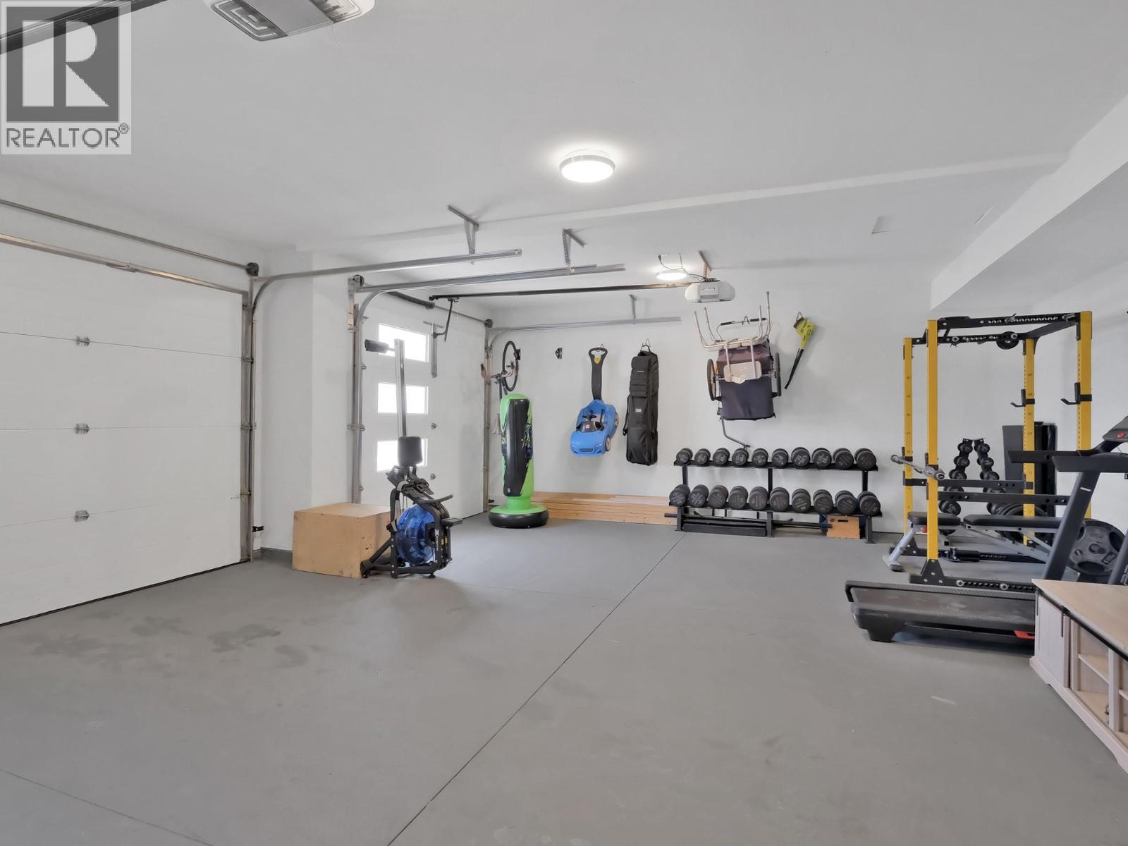 550 Barra Lane, Kelowna