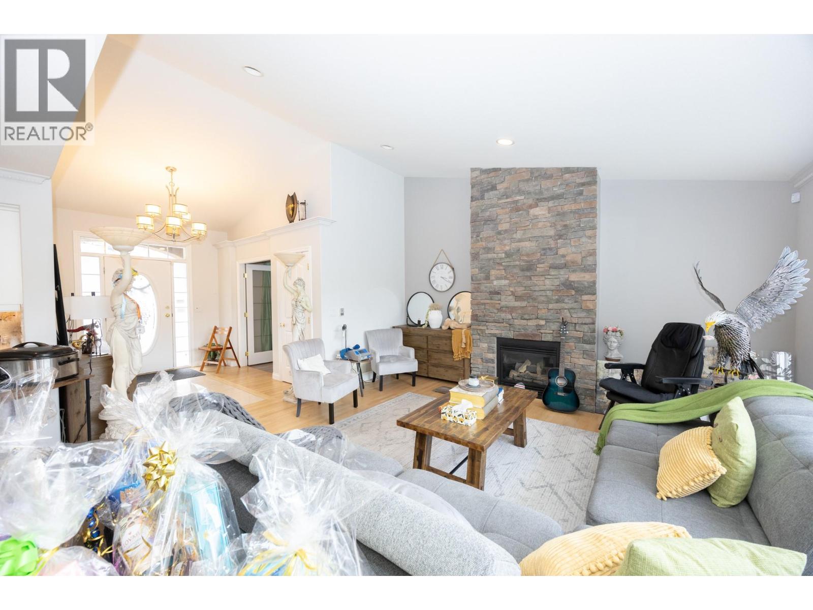 1563 Homestead Court, Kelowna