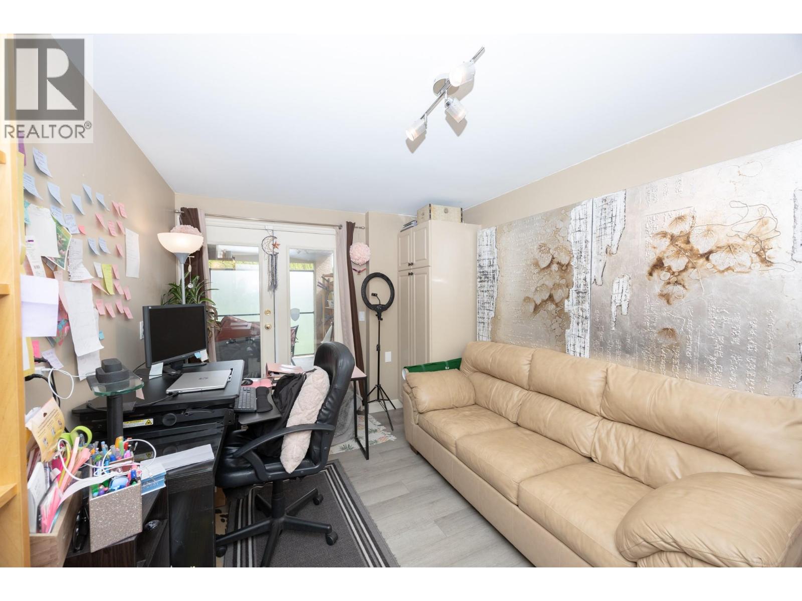 1563 Homestead Court, Kelowna