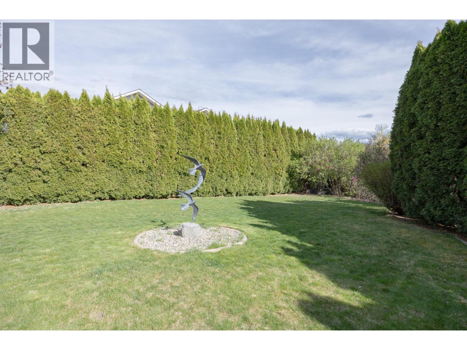 1563 Homestead Court, Kelowna