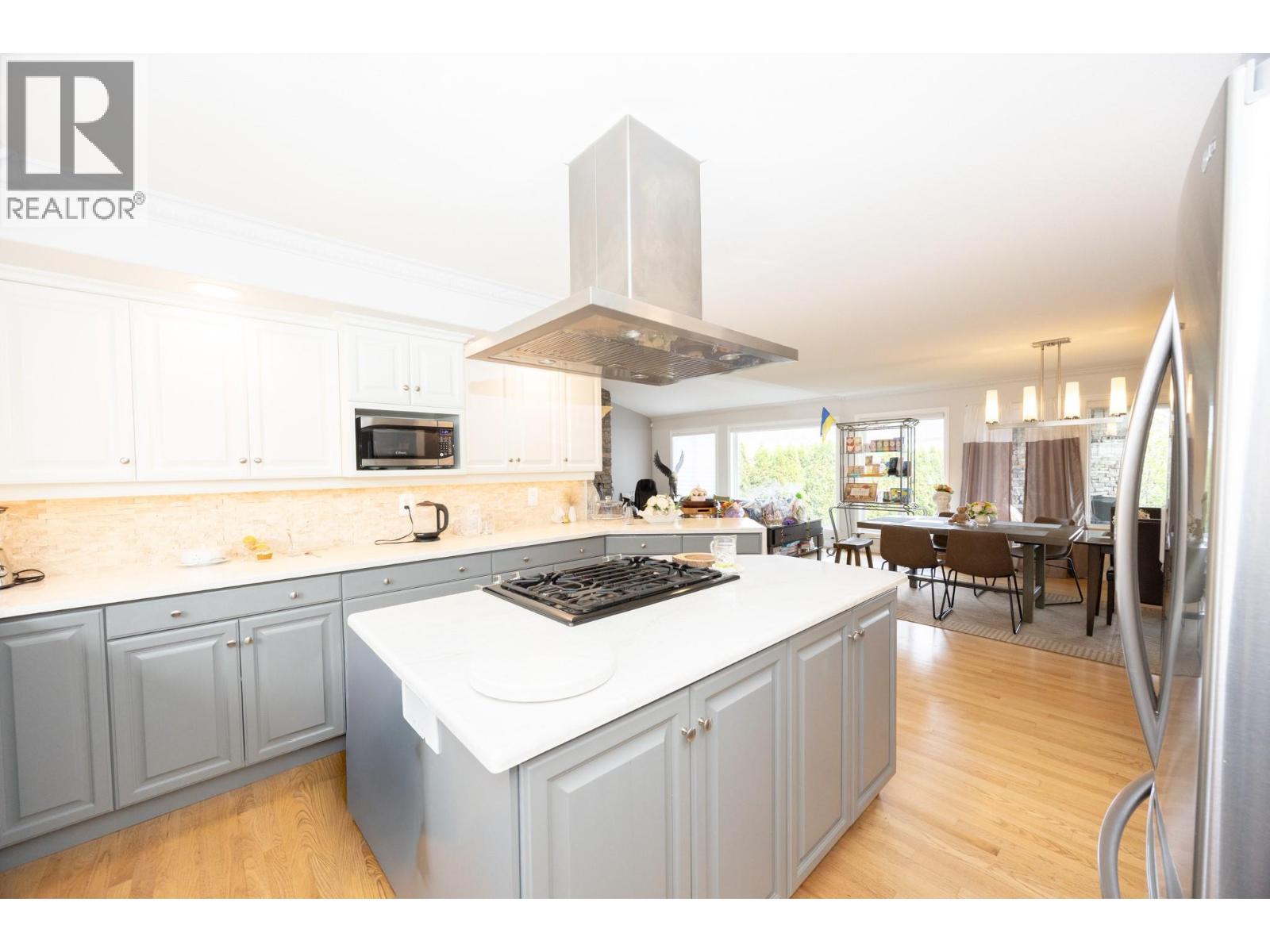 1563 Homestead Court, Kelowna