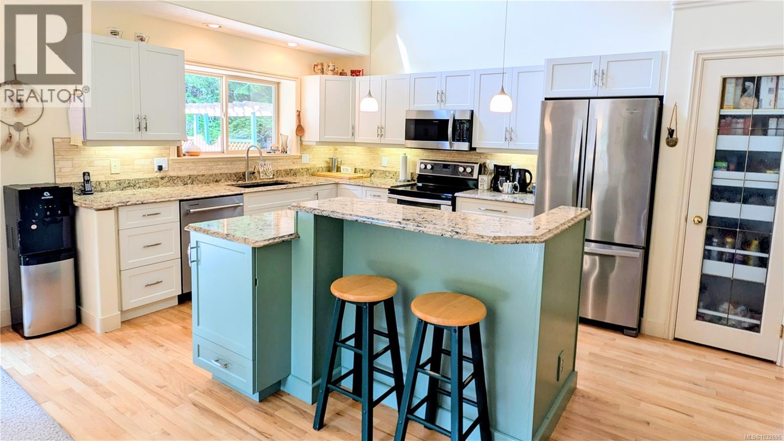 540 Berg Rd - Image 3