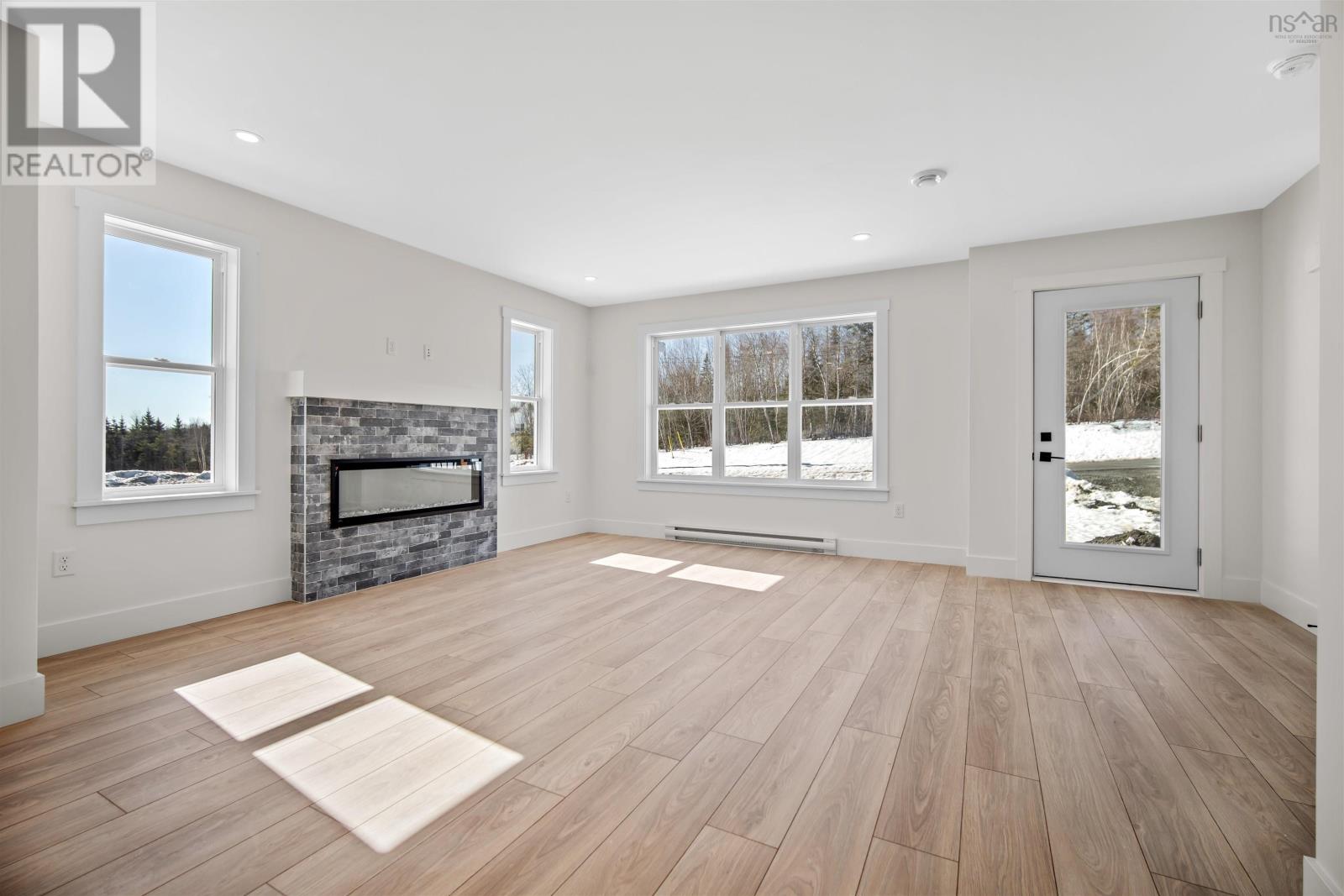 Property 3 of 27 of 28 Grove Street