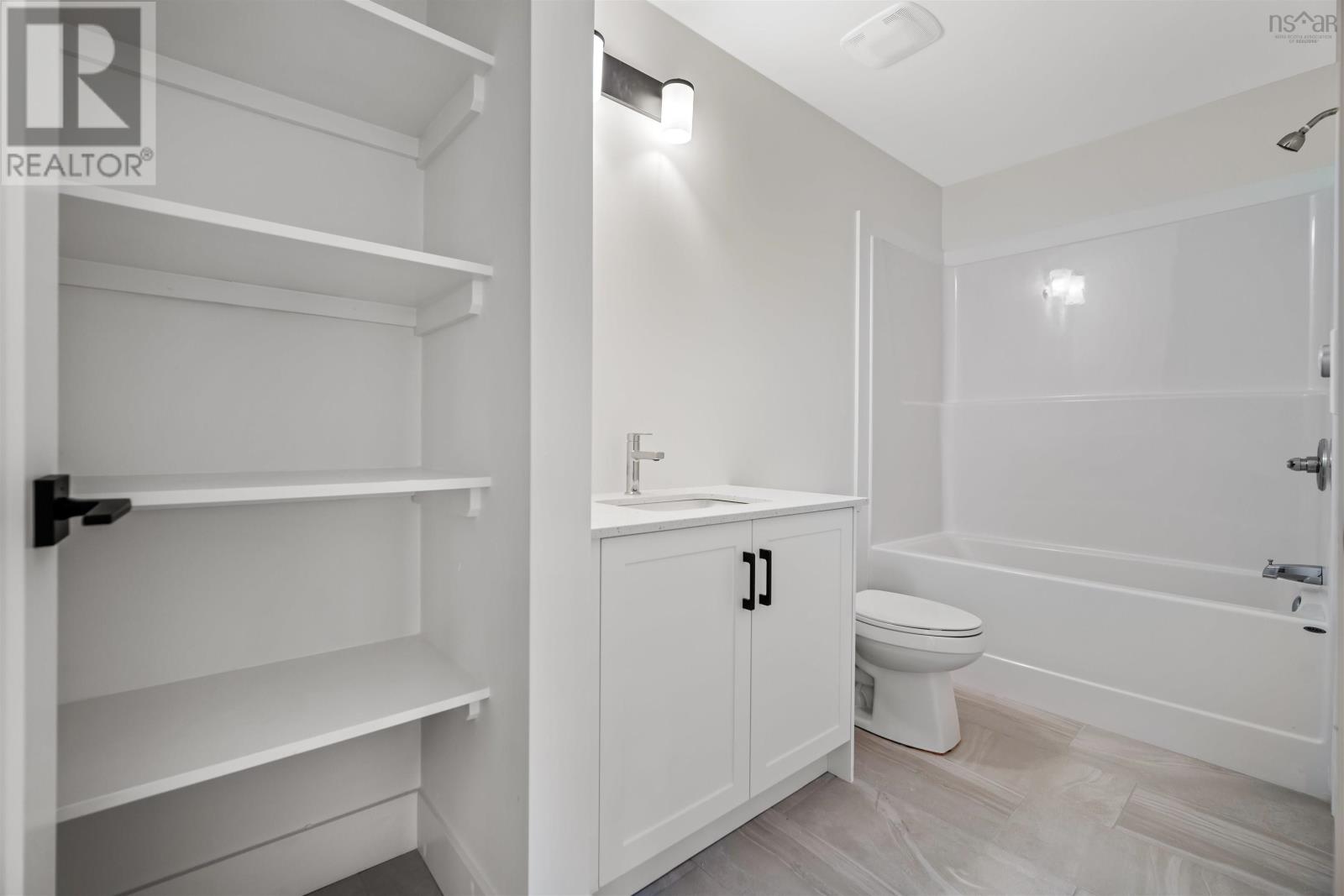 Property 26 of 27 of 28 Grove Street