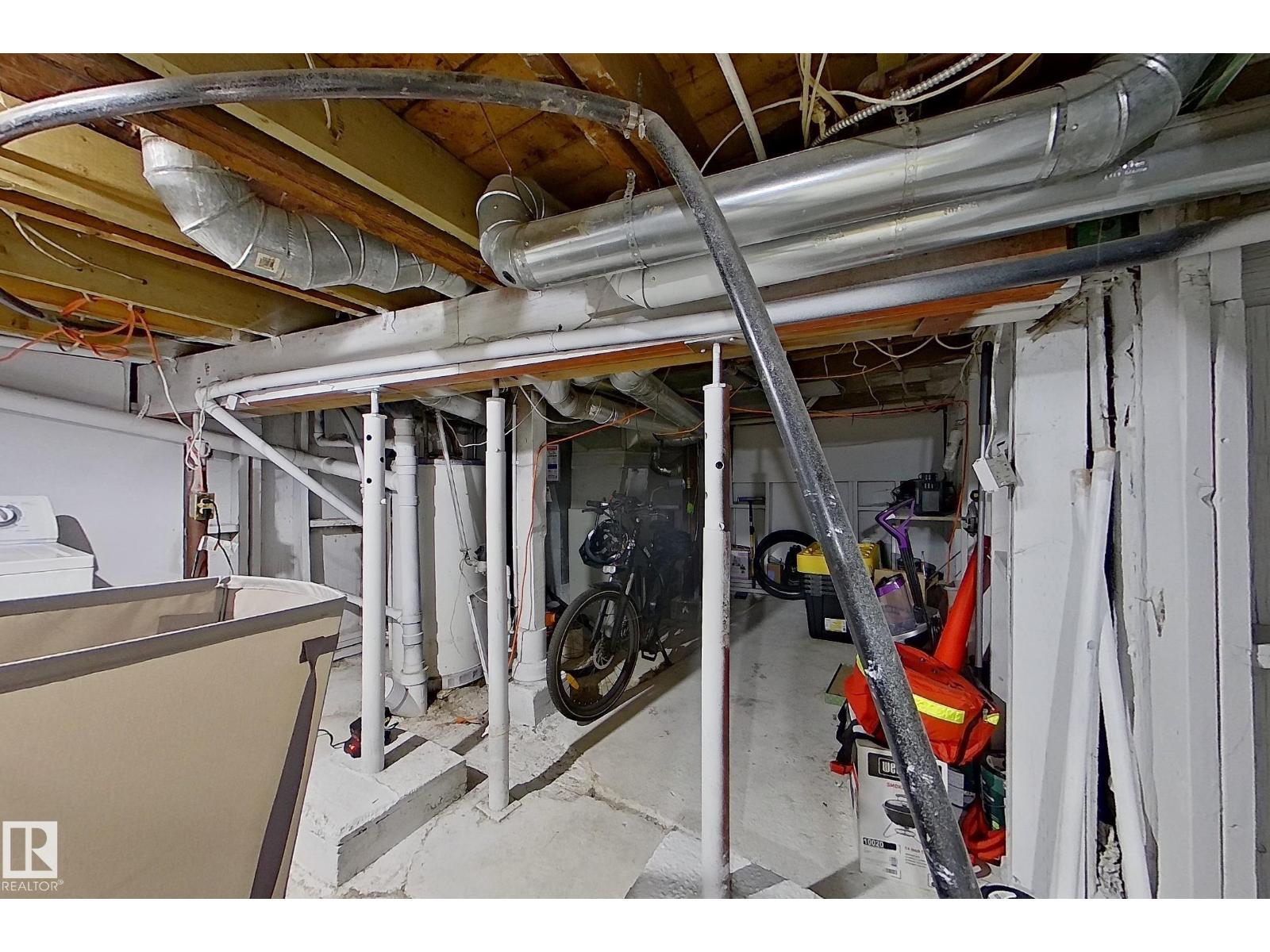 9328 106A AV NW, Edmonton