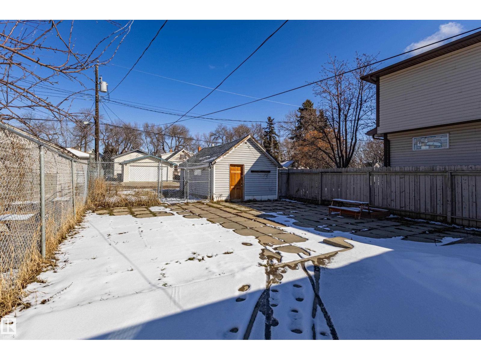 9328 106A AV NW, Edmonton