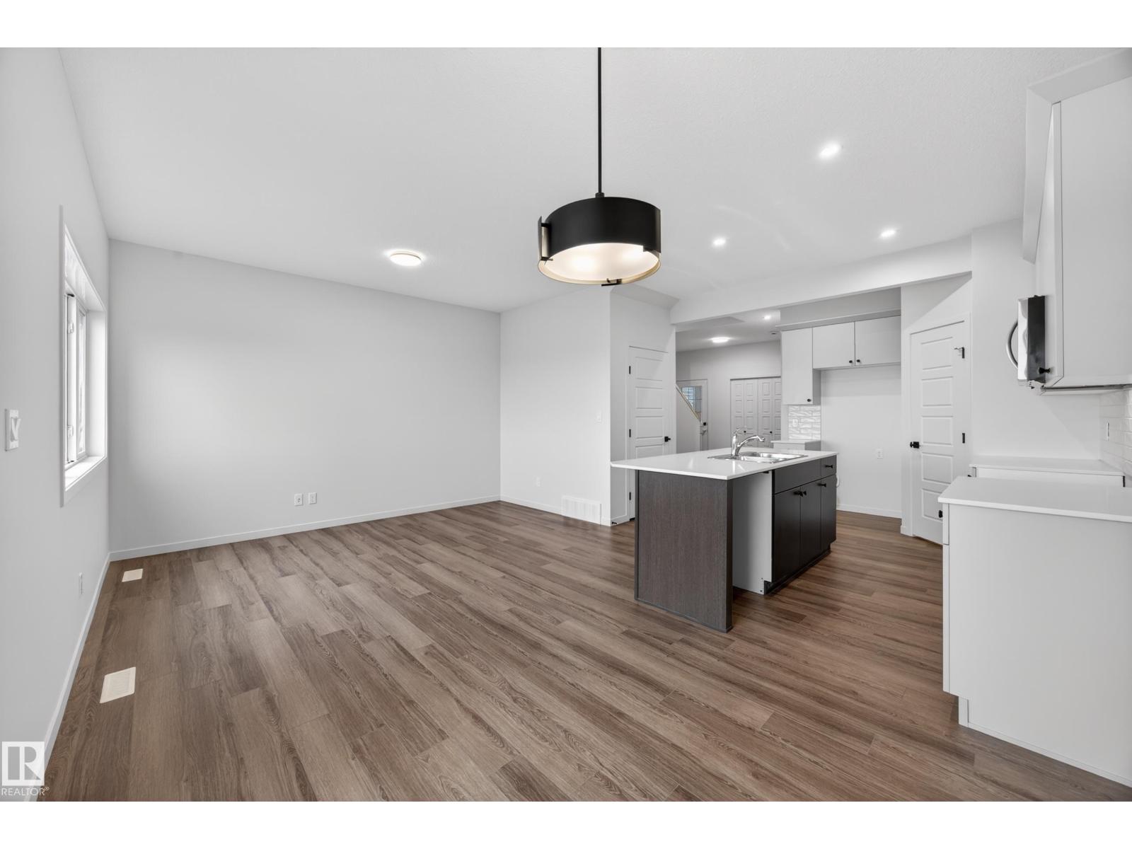 284 Lodge Pole PL, Leduc