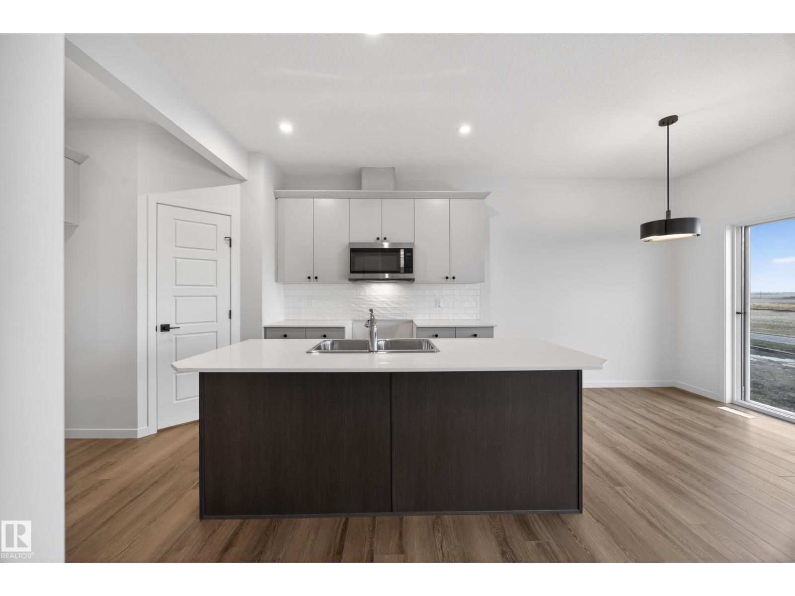 284 Lodge Pole PL, Leduc