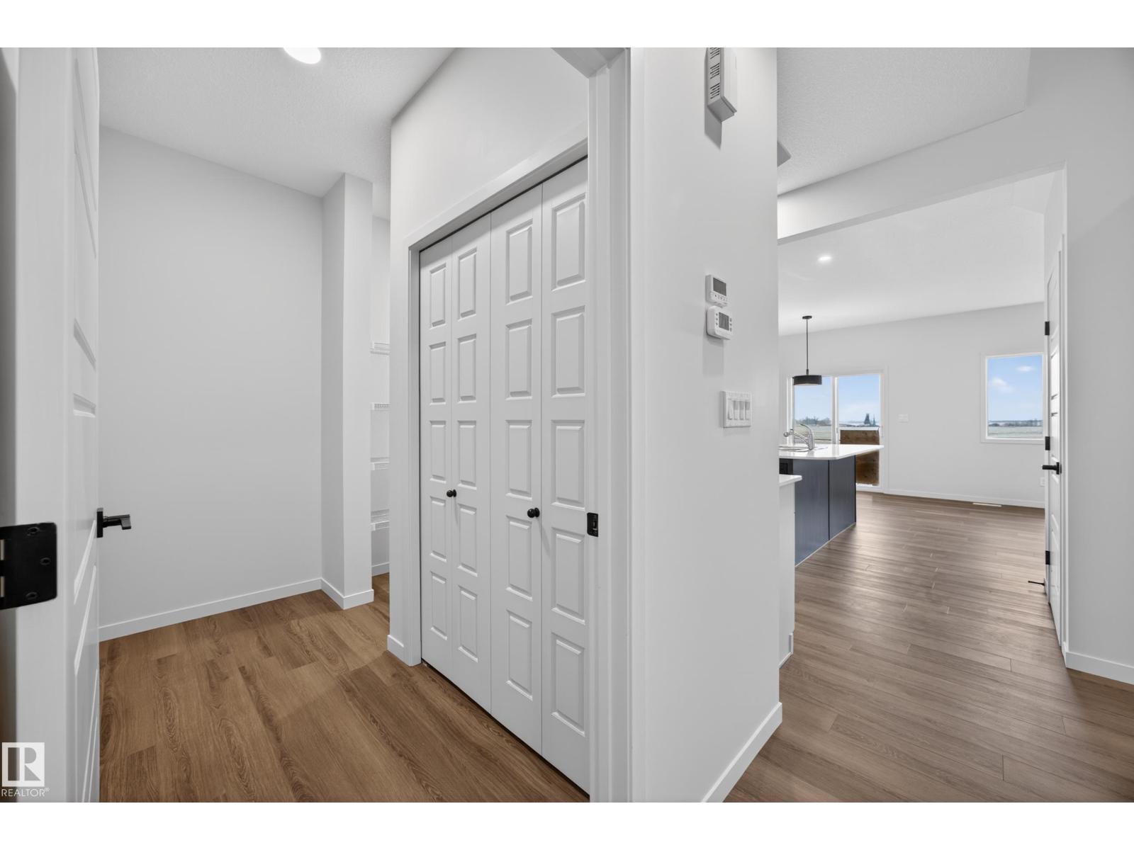 284 Lodge Pole PL, Leduc