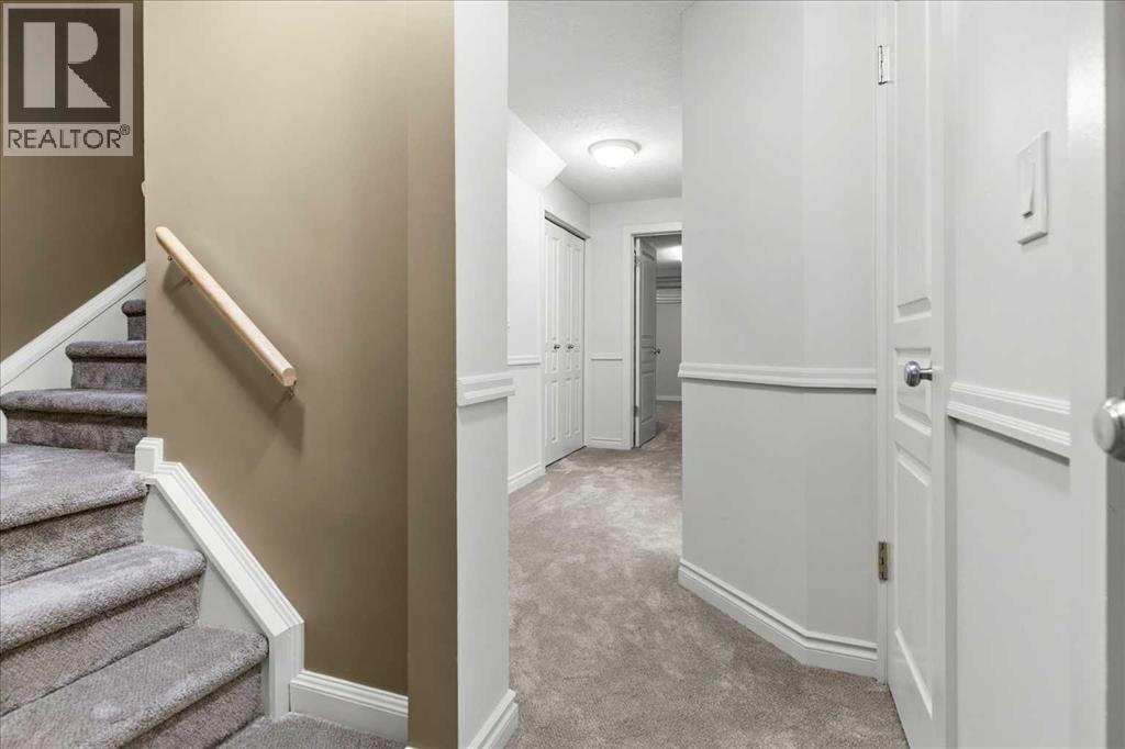 Single Family House for Sale in   Avenue NW Mount Pleasant Calgary 