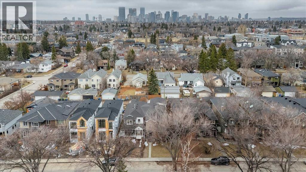 Single Family House for Sale in   Avenue NW Mount Pleasant Calgary 