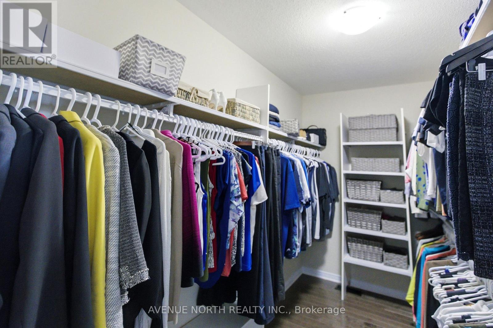 Walk in closet