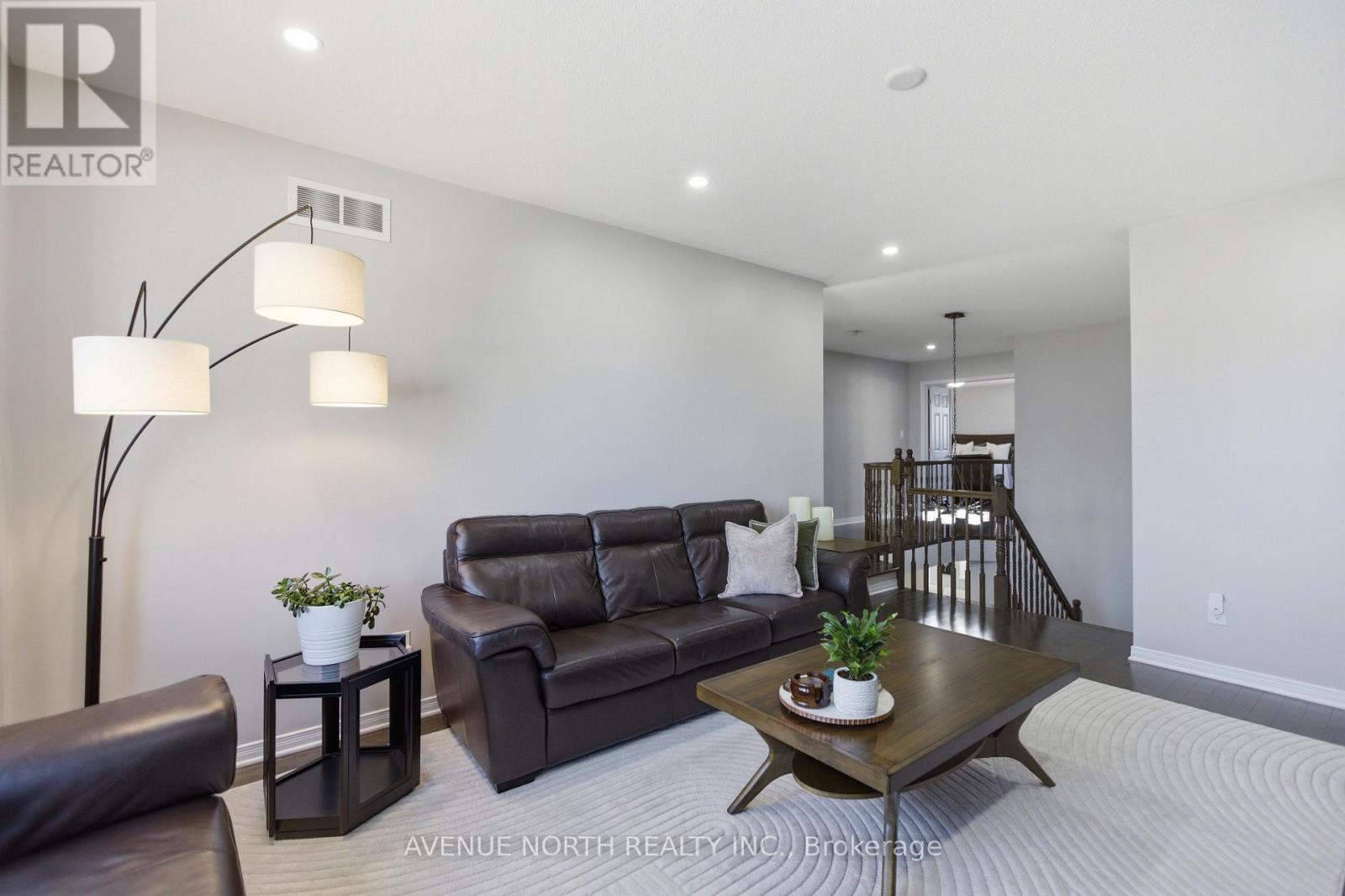 Second floor loft