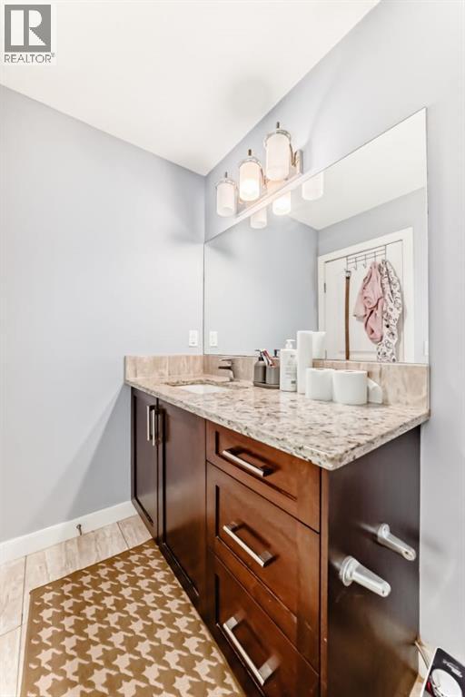 40 SADDLELAKE GARDENS NE - 27