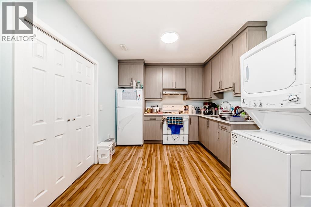 40 SADDLELAKE GARDENS NE - 31