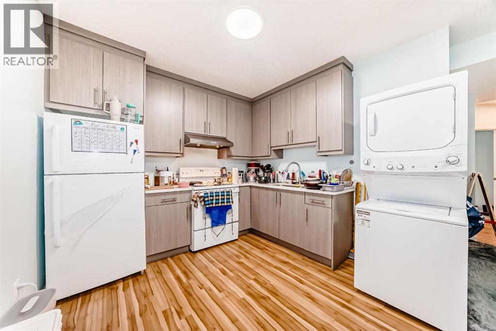 40 SADDLELAKE GARDENS NE - 32