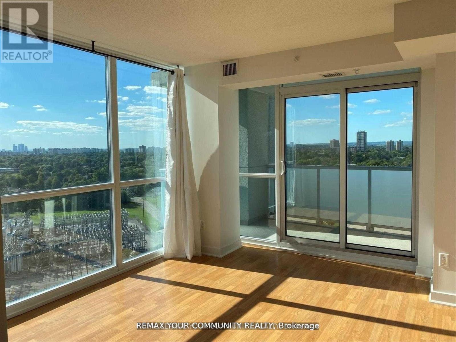 1404 - 5740 YONGE STREET