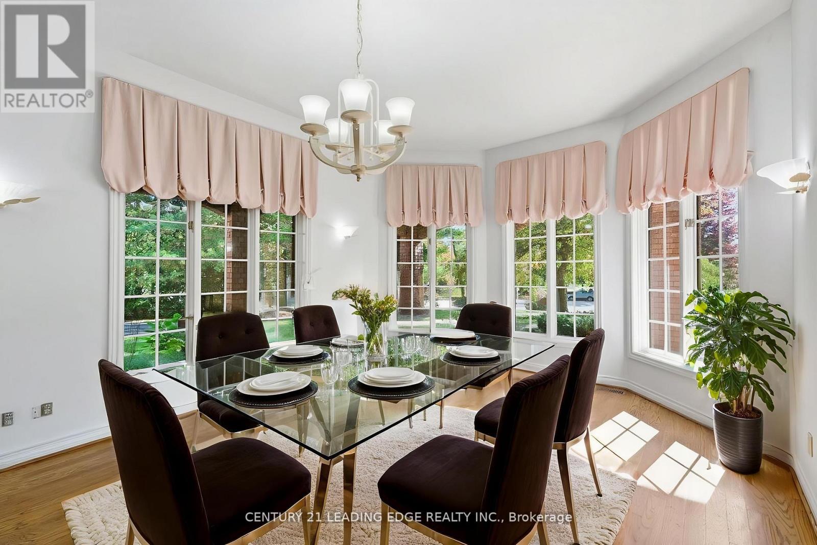 8 BUNHILL COURT - 16