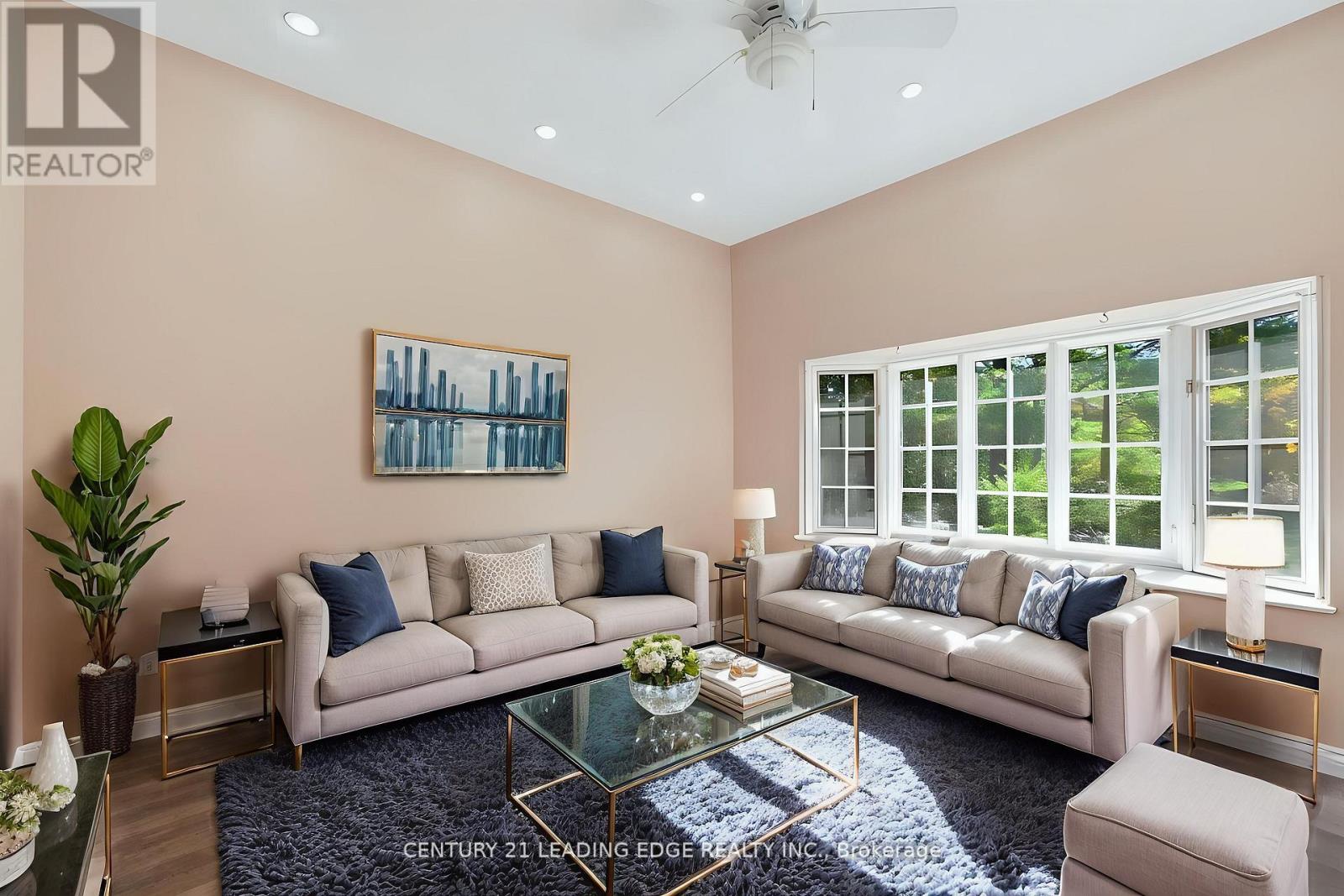 8 BUNHILL COURT - 19