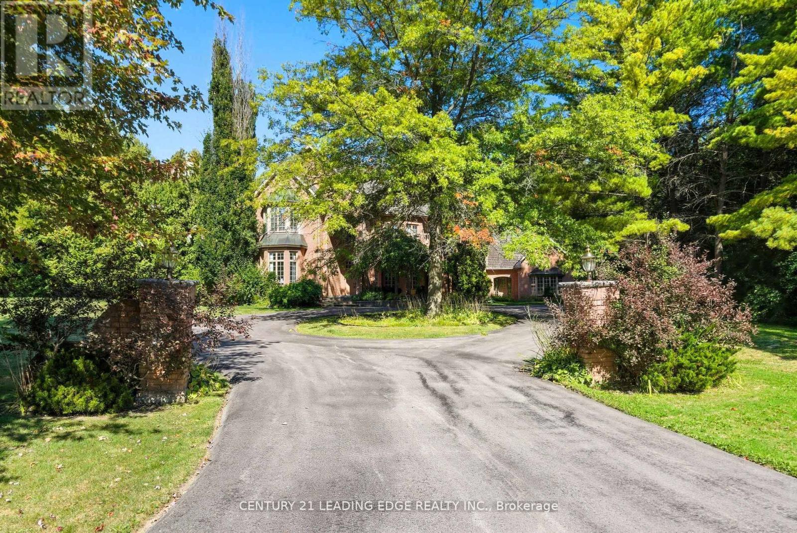 8 BUNHILL COURT - 6