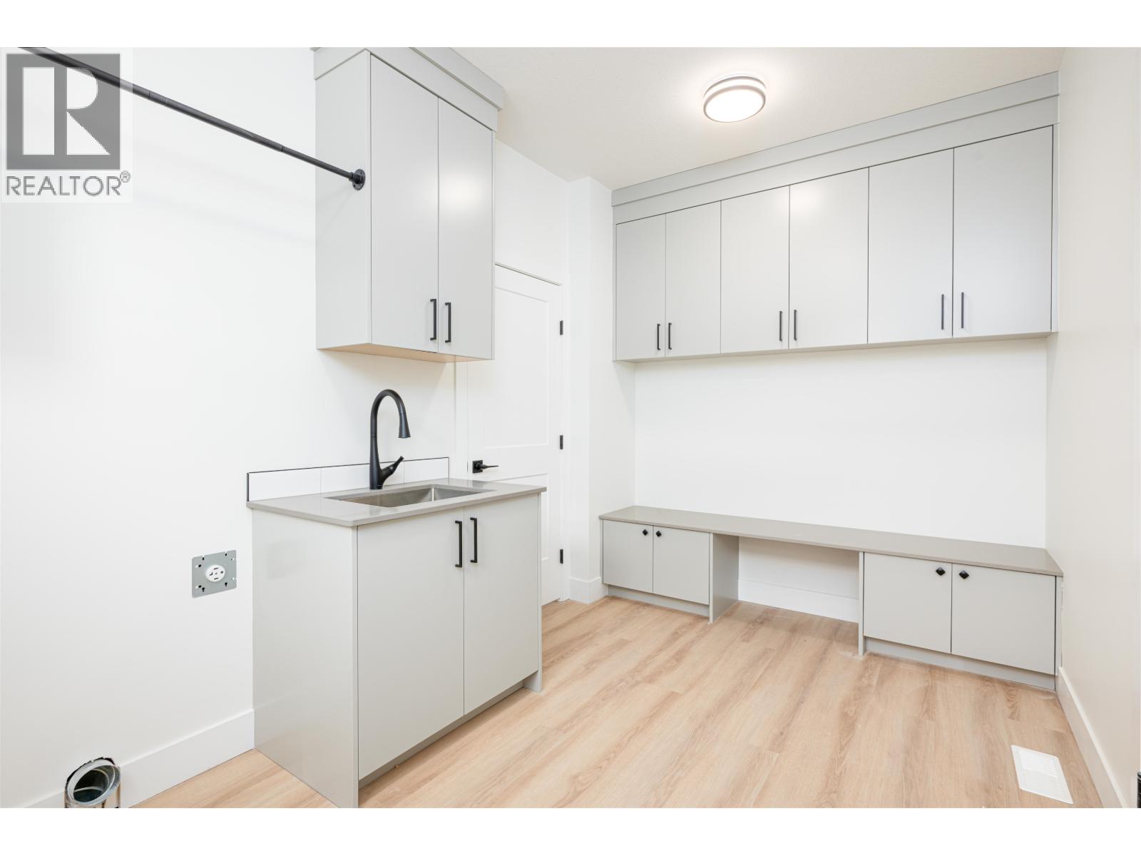 3930 ESTABROOK COURT - 19