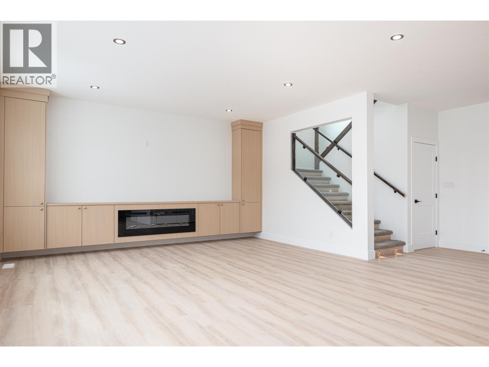 3930 ESTABROOK COURT - 15