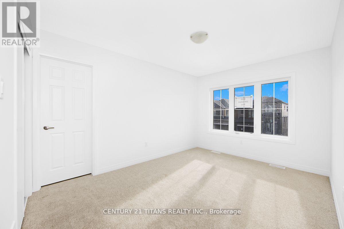 159 VELVET WAY - 16