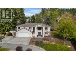  2321 Lillooet Crescent, Kelowna