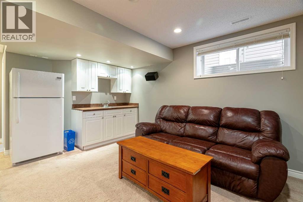 203 Loutit Road, Fort McMurray