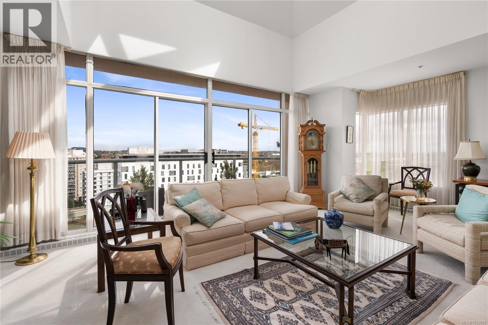 #1703 1020 View St - 7