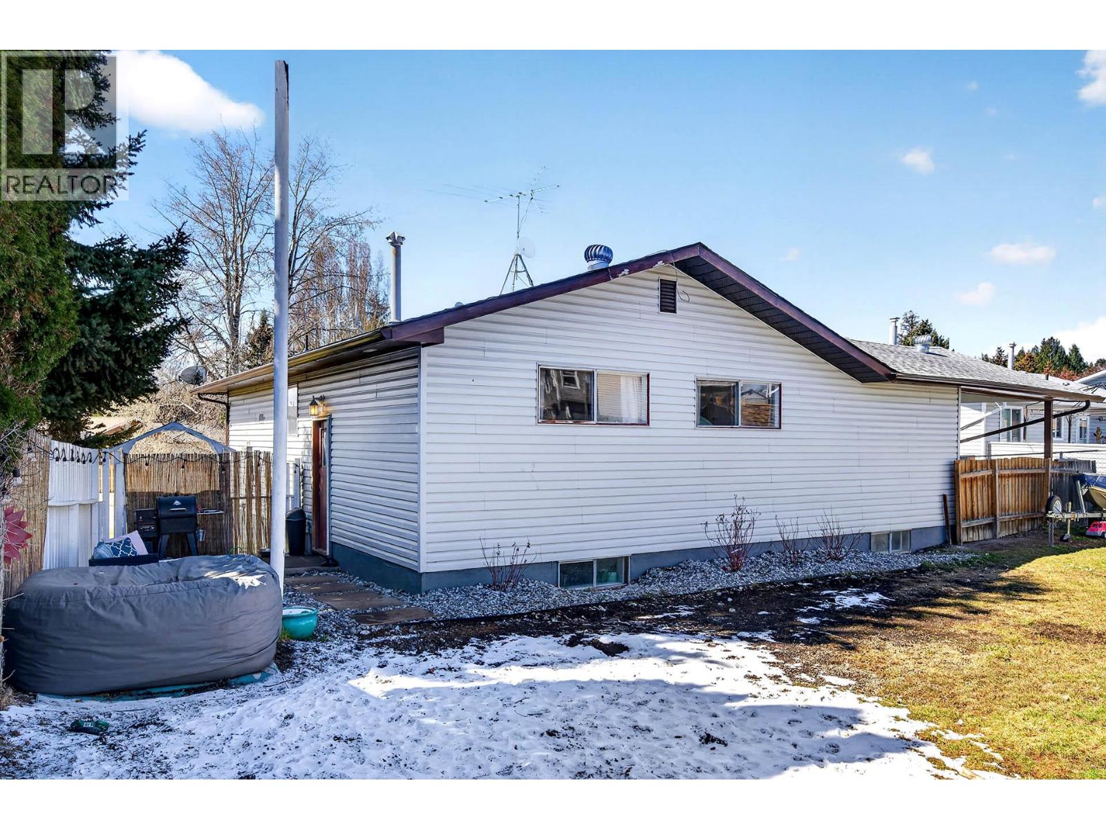 15 Galena Avenue - 37