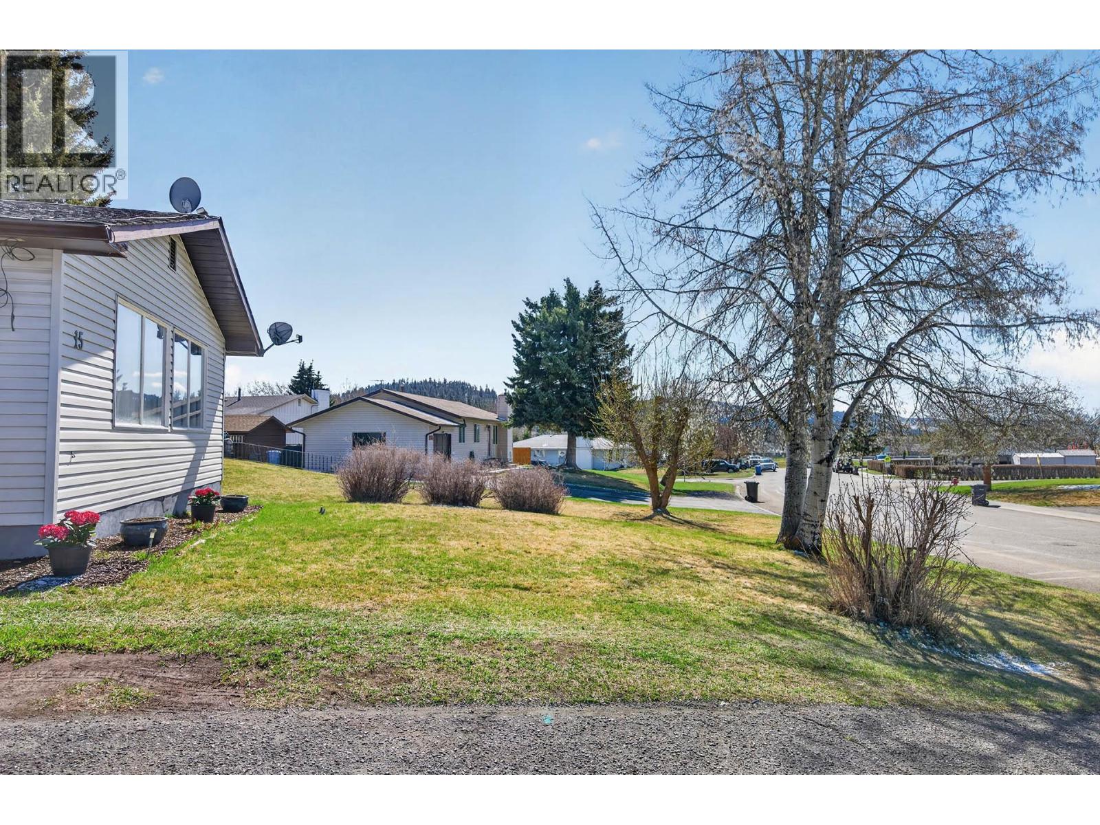 15 Galena Avenue - 39