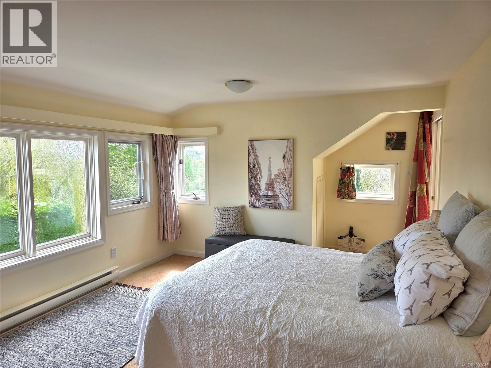 2125 HALL Rd, Oak Bay