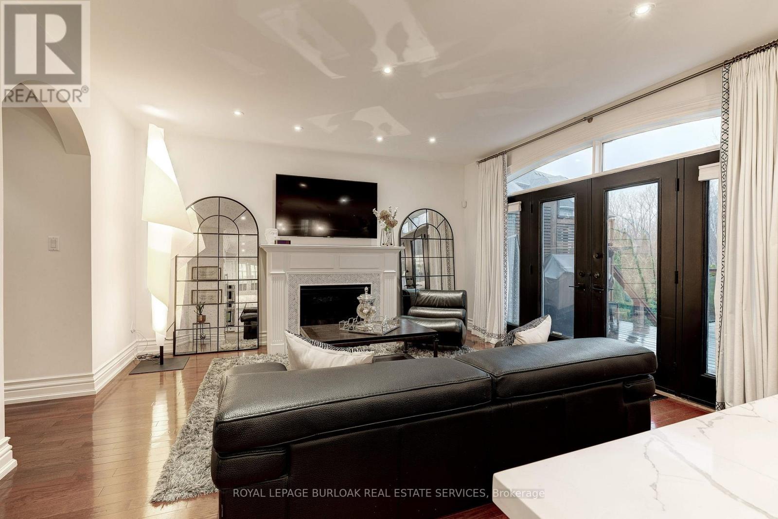 2214 HAMPSTEAD ROAD - 12
