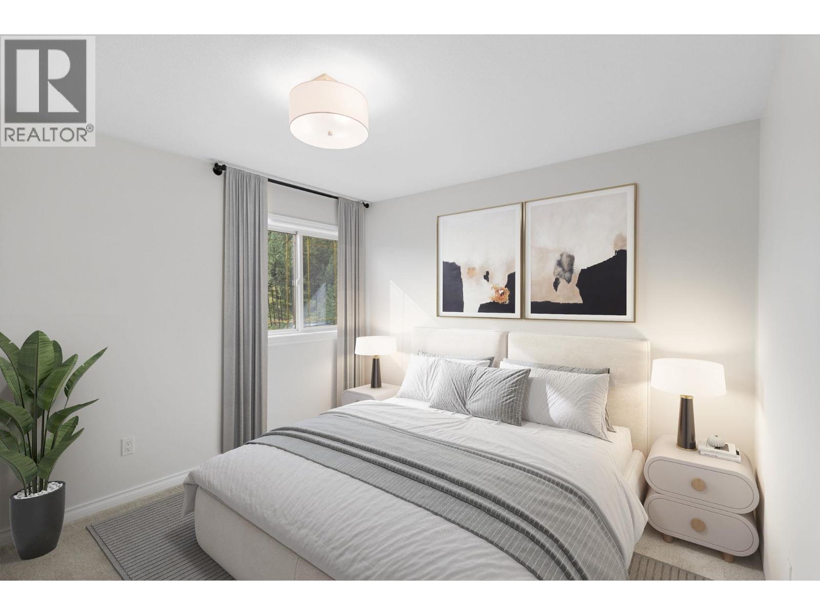  2321 Lillooet Crescent, Kelowna