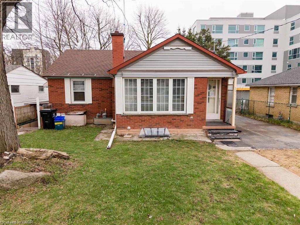 291 ALBERT Street - 1