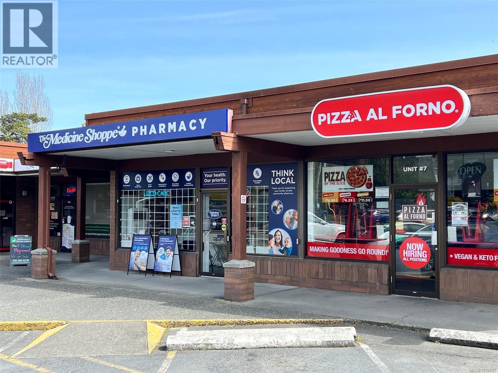  4031 Quadra Street, Saanich