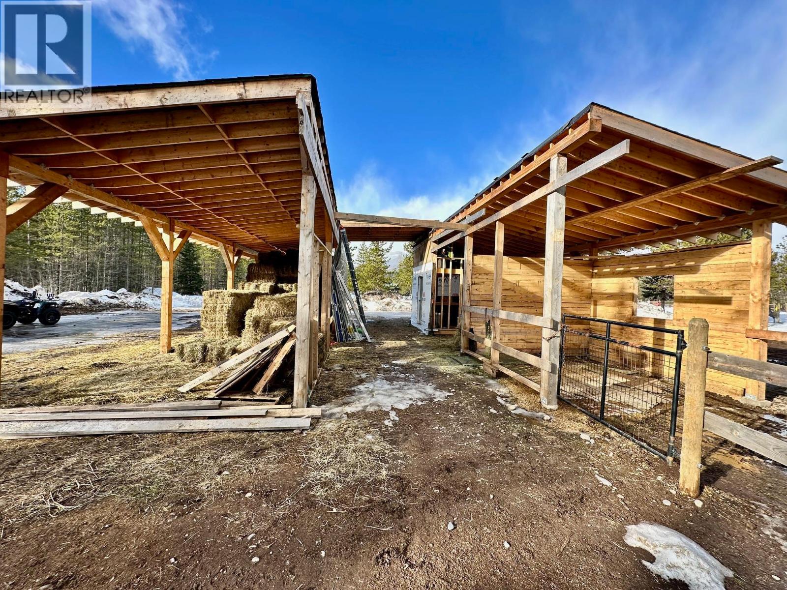 23998 RIVER ROAD, Smithers