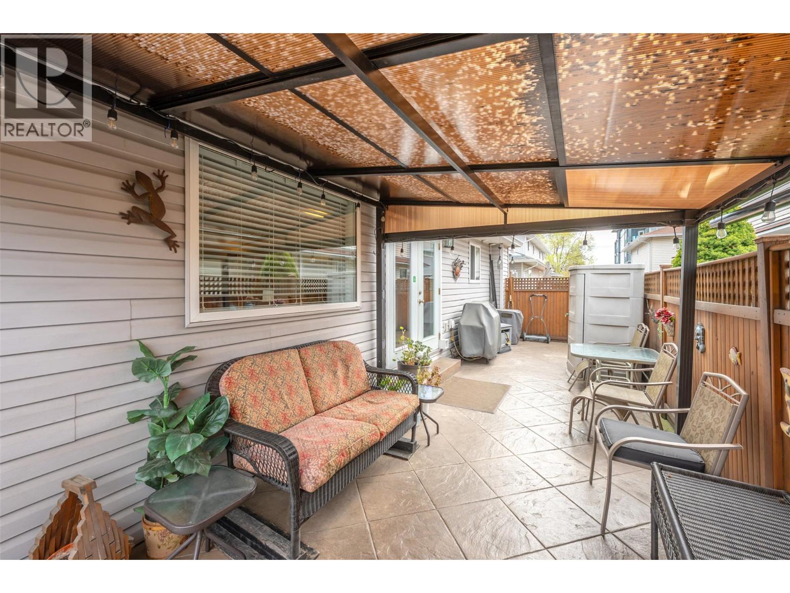 #101 102 REGINA AVENUE - 21