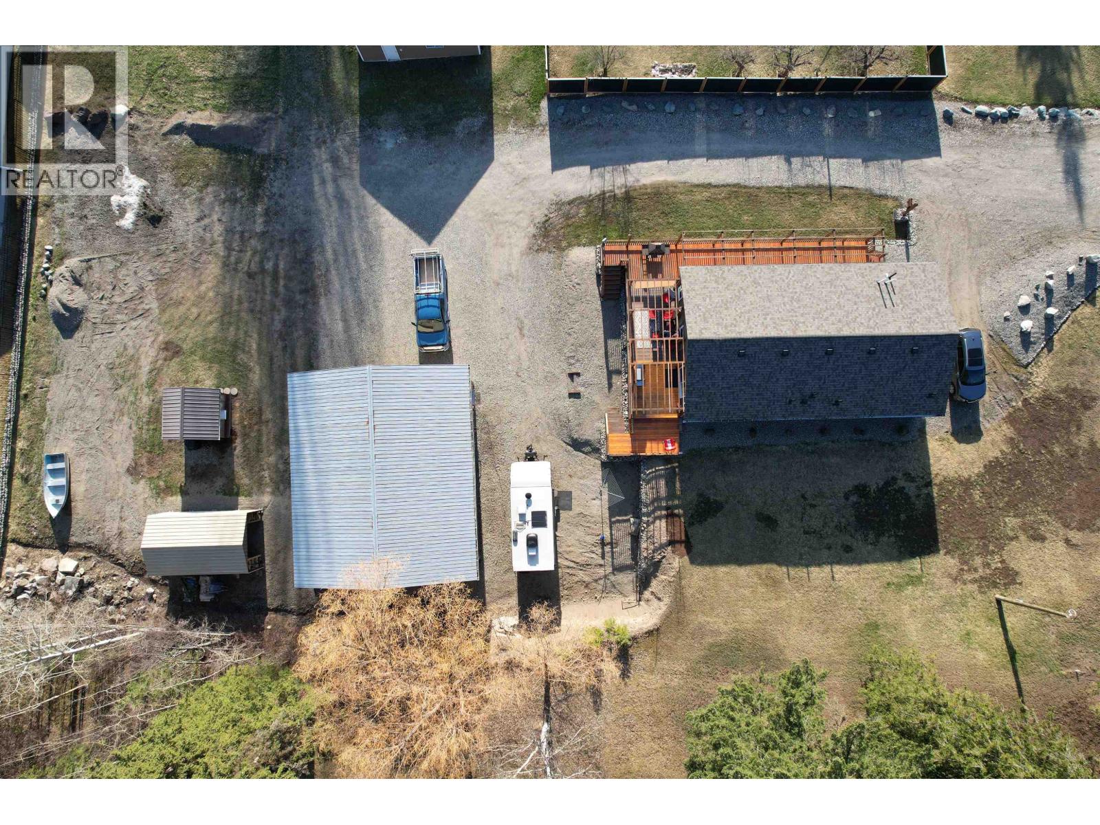2531 DUCK ROAD — photo 33