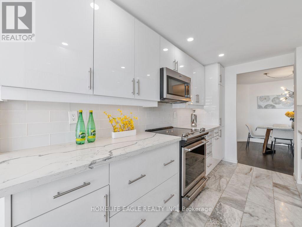 #1709 7250 YONGE STREET - 7